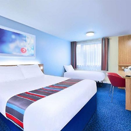 Travelodge London Greenwich Экстерьер фото